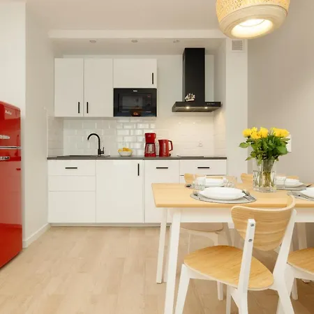 Apartamento Plazowa Park With Garden By Renters *