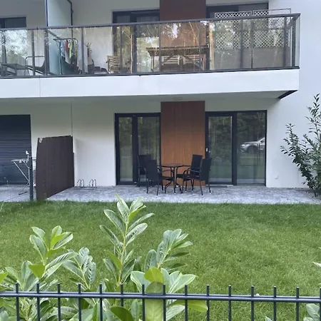 Plazowa Park With Garden By Renters *